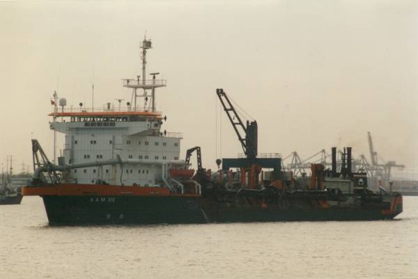 Photograph of the vessel  HAM 310 pictured in Southampton on 6th April 1997
