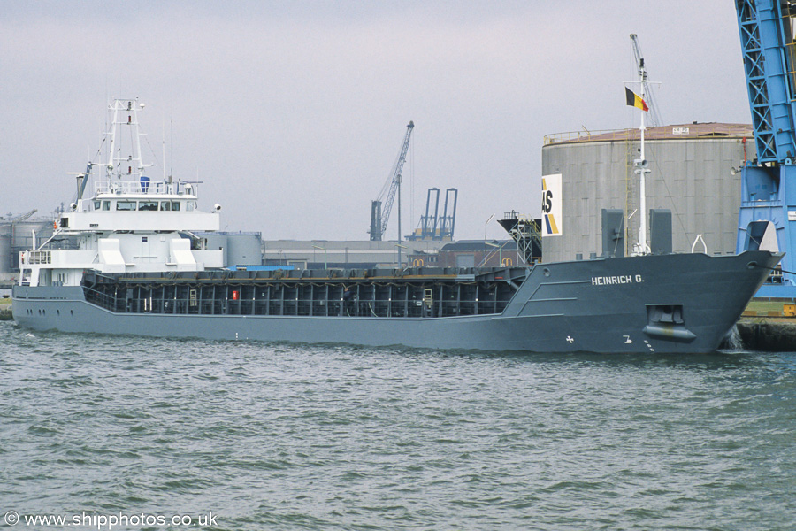 Photograph of the vessel  Heinrich G pictured in Hansadok, Antwerp on 20th June 2002