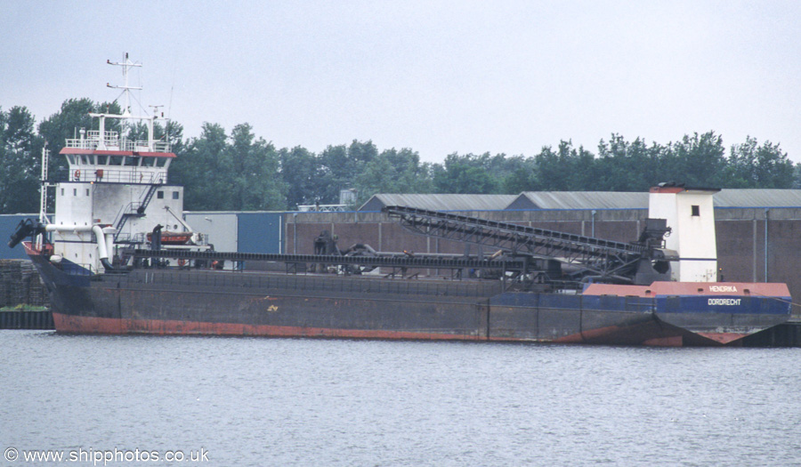 Photograph of the vessel  Hendrika pictured in Vlothaven, Amsterdam on 16th June 2002