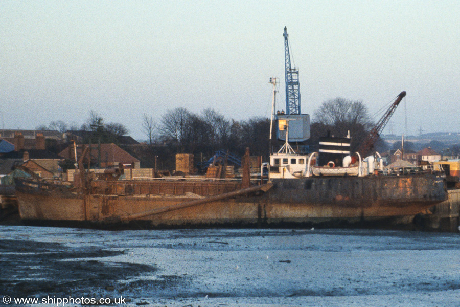 Photograph of the vessel  Hexhamshire Lass pictured at Fareham on 11th November 1989