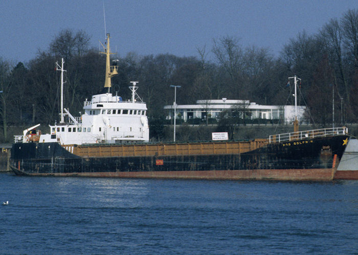 Photograph of the vessel  Hoo Dolphin pictured at Parkkade, Rotterdam on 14th April 1996