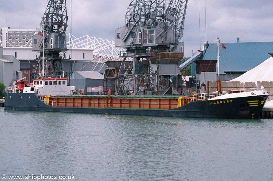 Photograph of the vessel  Hoomoss pictured in Southampton on 22nd July 2001