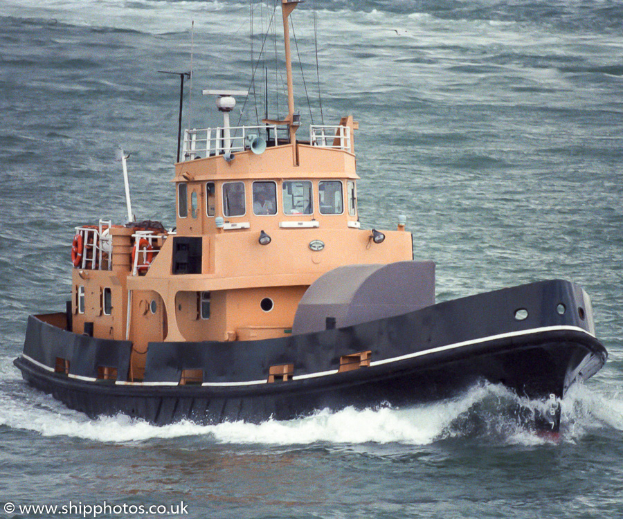 Photograph of the vessel RMAS Horning pictured approaching Portsmouth Harbour on 30th July 1989