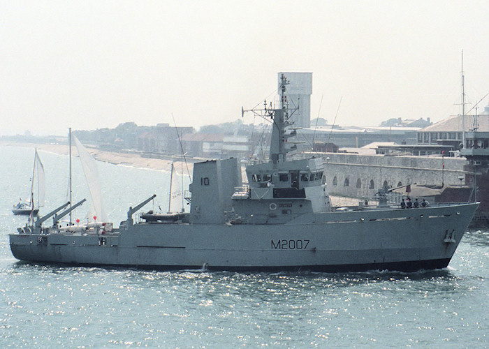 Photograph of the vessel HMS Humber pictured entering Portsmouth Harbour on 19th June 1988
