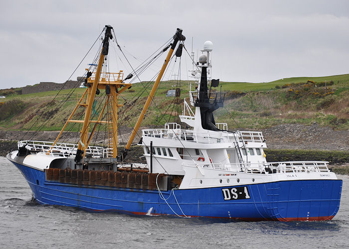 Photograph of the vessel fv Isla S pictured departing Aberdeen on 15th May 2013