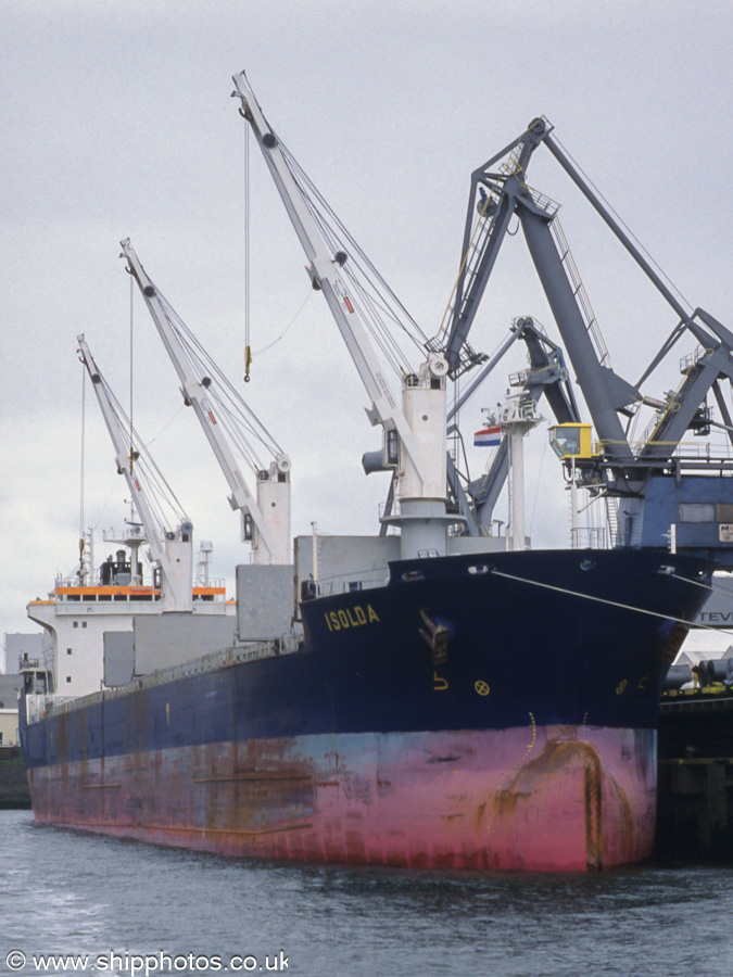 Photograph of the vessel  Isolda pictured in Hoogovenhaven, Ijmuiden on 16th June 2002