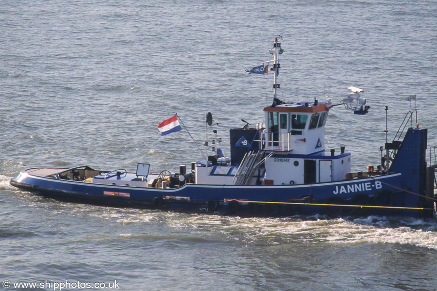 Photograph of the vessel  Jannie-B pictured on the Nieuwe Maas at Vlaardingen on 17th June 2002
