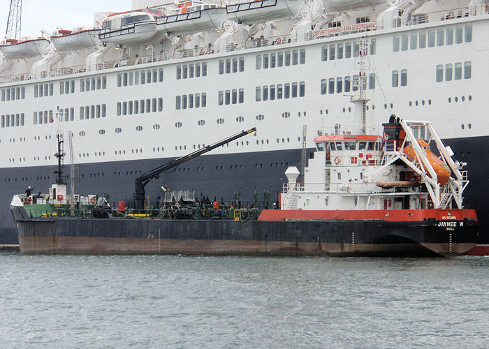 Photograph of the vessel  Jaynee W pictured at Southampton on 15th June 2008