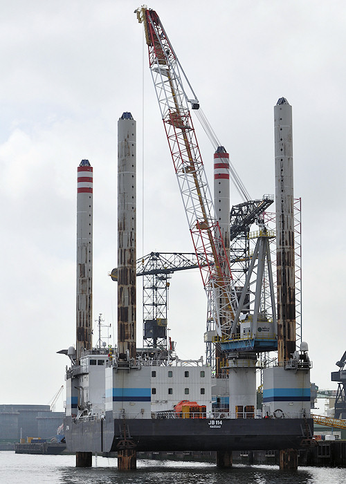 Photograph of the vessel  JB 114 pictured in Botlek, Rotterdam on 26th June 2011