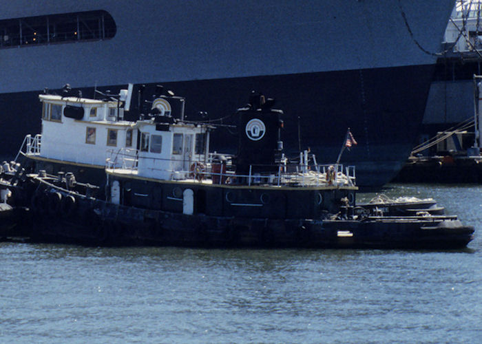 Photograph of the vessel  John L. Roper II pictured at Norfolk on 20th September 1994