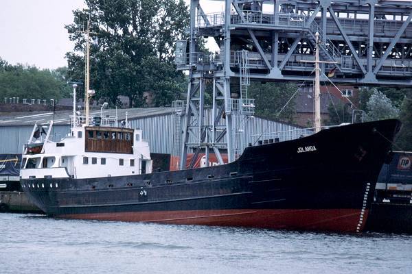 Photograph of the vessel  Jolanda pictured in Lübeck on 27th May 2001