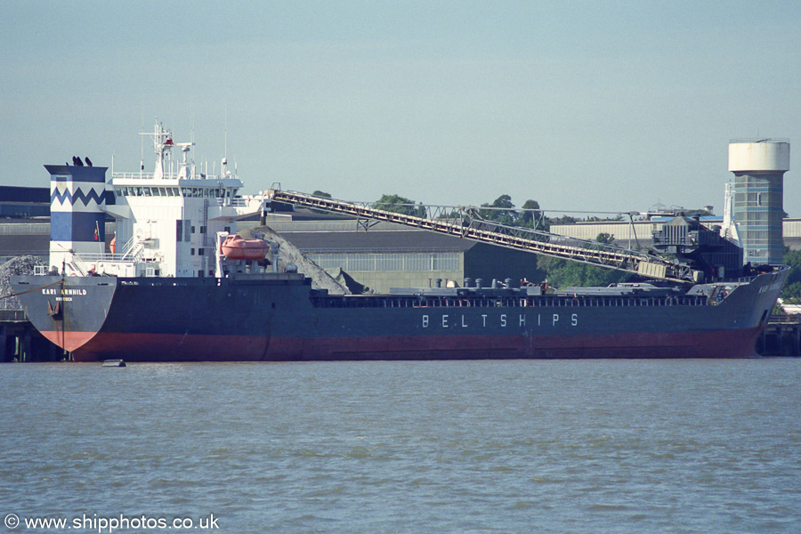 Photograph of the vessel  Kari Arnhild pictured at Northfleet on 1st September 2001