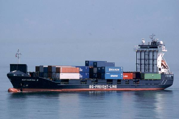 Photograph of the vessel  Katharina B pictured approaching Felixstowe on 30th May 2001