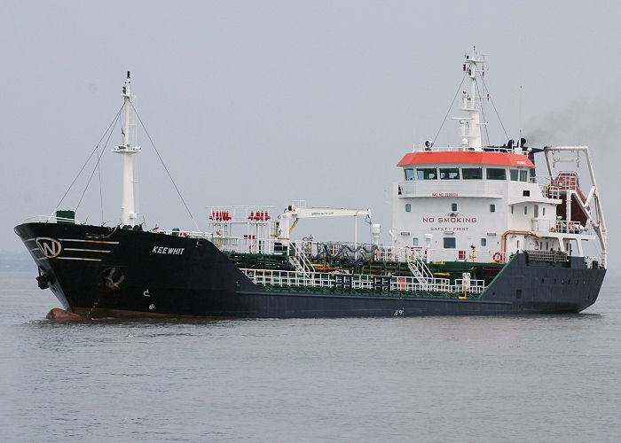 Photograph of the vessel  Keewhit pictured on the River Mersey on 27th June 2009