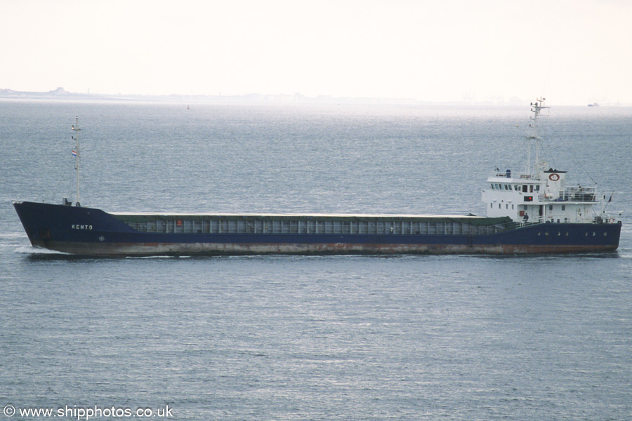 Photograph of the vessel  Kento pictured on the Westerschelde passing Vlissingen on 20th June 2002