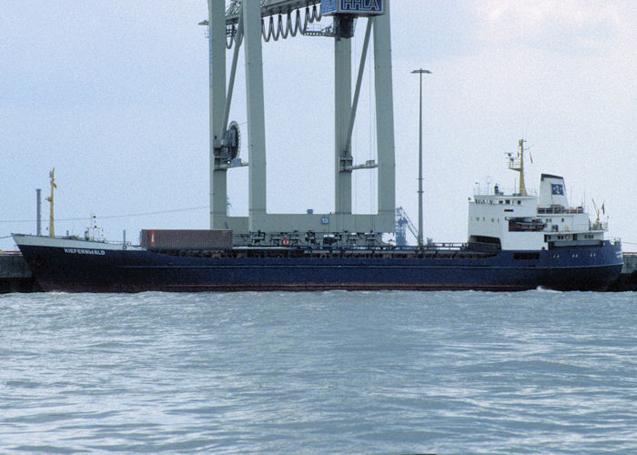  Kiefernwald pictured at Hamburg on 27th May 1998