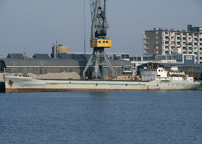  Ladoga-4 pictured in Merwehaven, Rotterdam on 27th September 1992