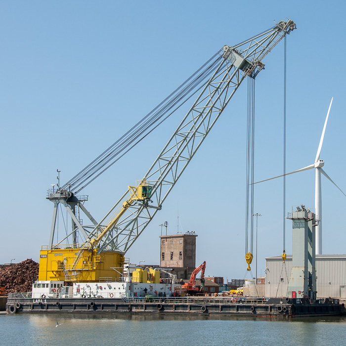 Photograph of the vessel  Lara 1 pictured at Liverpool on 31st May 2014