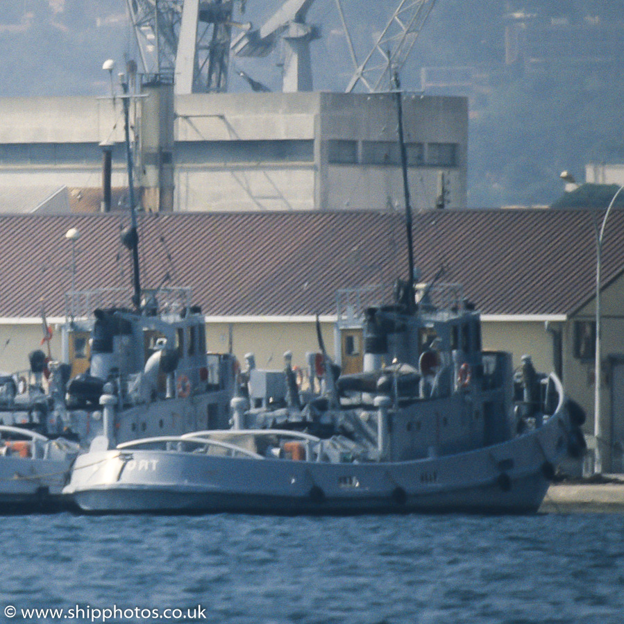 Photograph of the vessel FS Le Fort pictured at Toulon on 15th August 1989