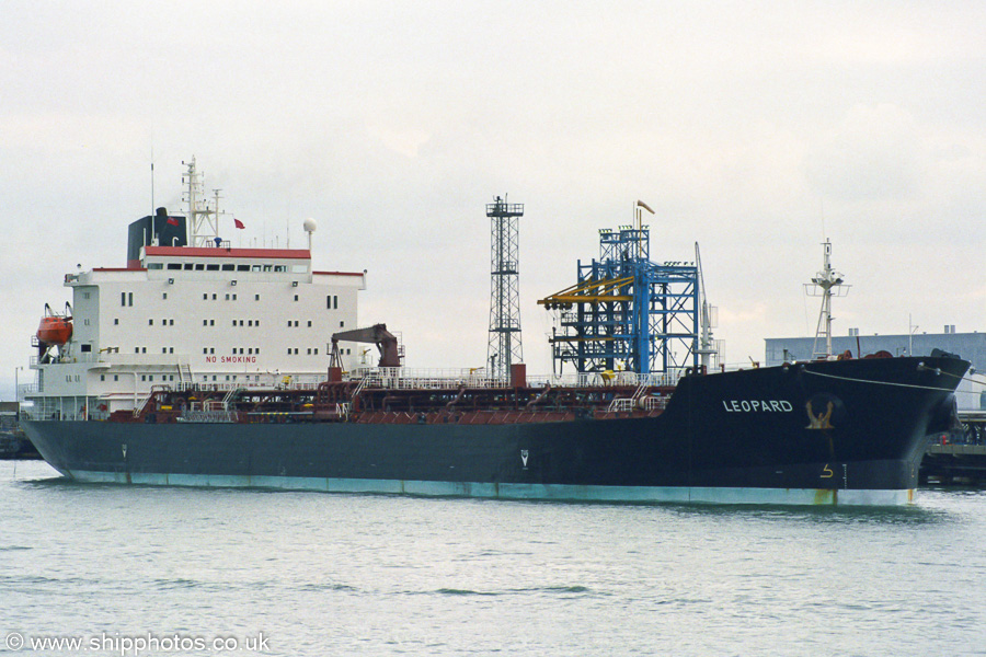  Leopard pictured at Fawley on 27th September 2003