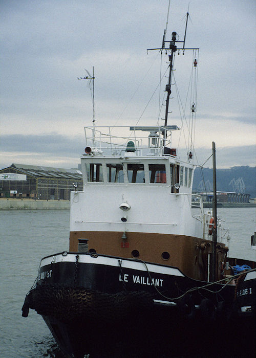 Photograph of the vessel  Le Vaillant pictured at Rouen on 5th March 1994