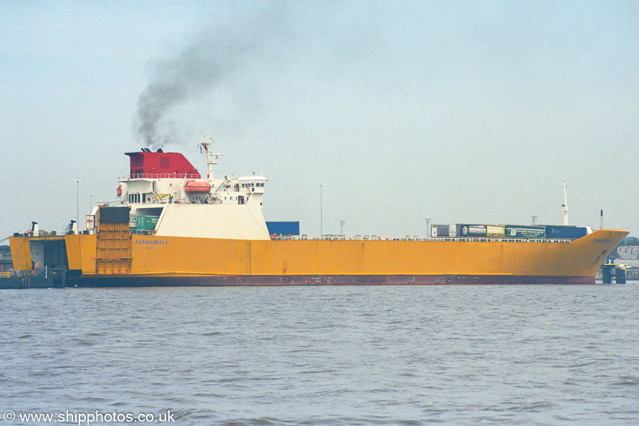 Photograph of the vessel  Lindarosa pictured at Birkenhead on 14th June 2003