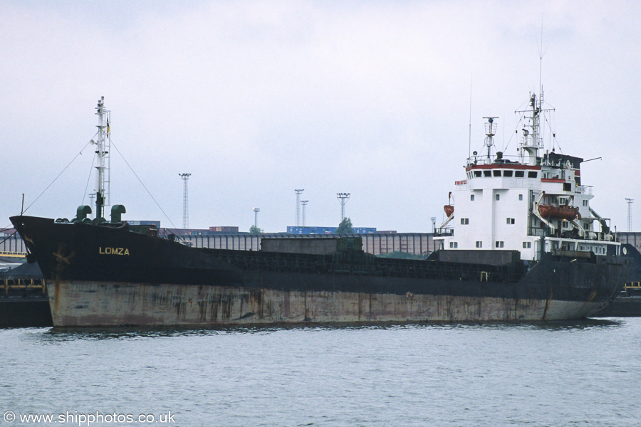 Photograph of the vessel  Lomza pictured in Bevrijdingsdok, Antwerp on 20th June 2002