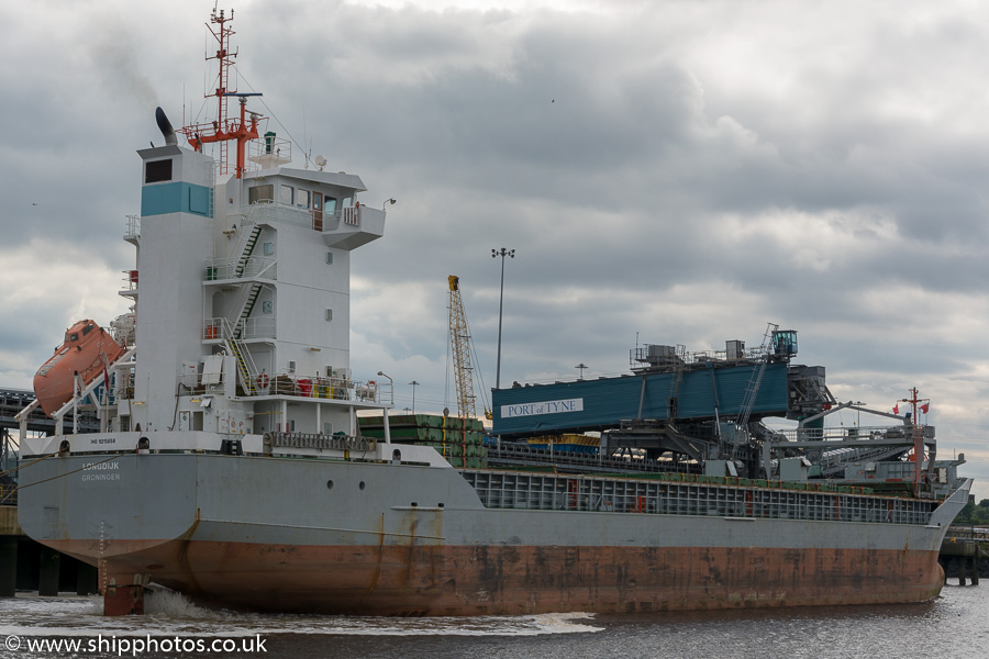 Photograph of the vessel  Longdijk pictured at Jarrow on 27th August 2017