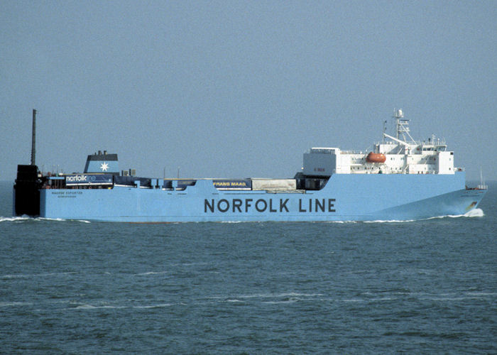 Maersk Exporter pictured approaching Felixstowe on 4th June 1997