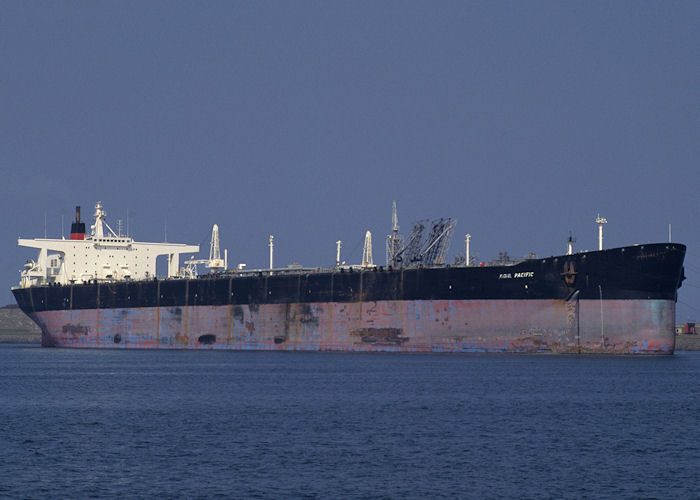 Photograph of the vessel  Marine Pacific pictured in 8e Petroleumhaven, Europoort on 14th April 1996