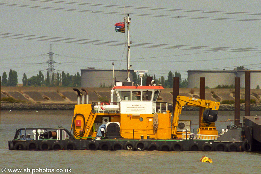 Photograph of the vessel  Mariska 2 pictured at Thamesport on 16th August 2003