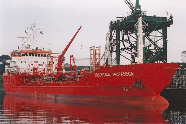  Multitank Britannia pictured at Stanlow on 18th August 2001