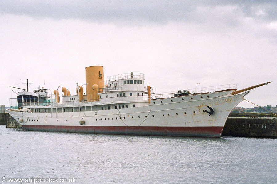Photograph of the vessel  Nahlin pictured in Liverpool on 19th June 2004