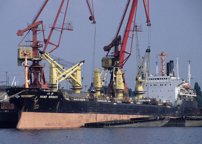 Photograph of the vessel  Nand Srishti pictured in Hamburg on 21st August 1995
