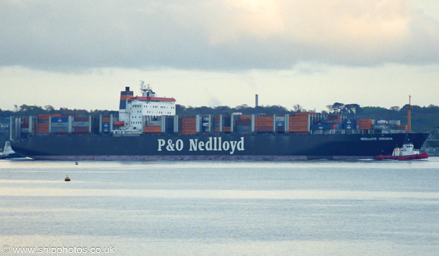 Photograph of the vessel  Nedlloyd Oceania pictured arriving at Southampton on 18th April 2002