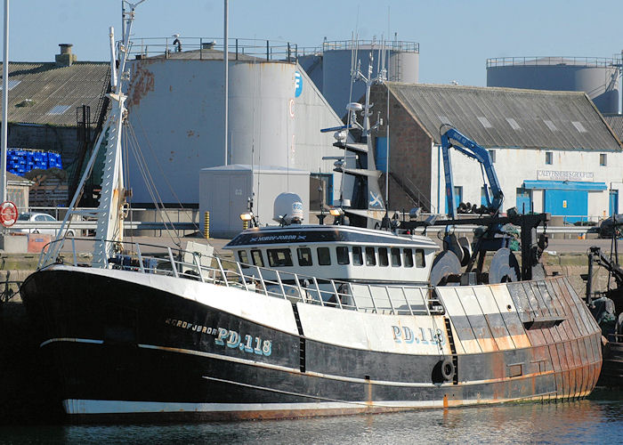 Photograph of the vessel fv Nordfjordr pictured at Peterhead on 28th April 2011