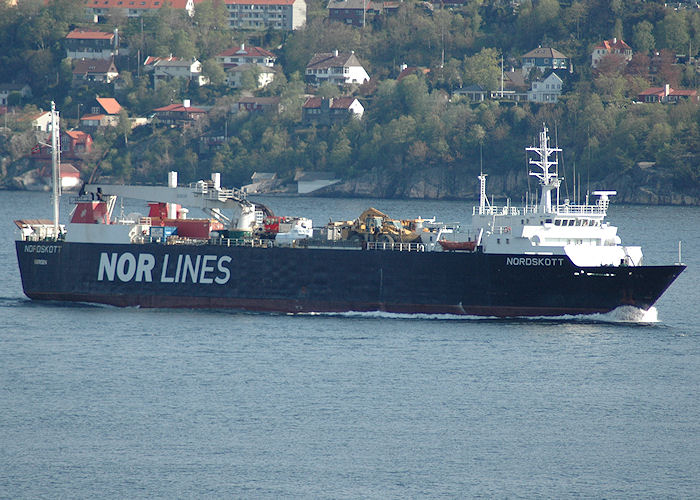 Photograph of the vessel  Nordskott pictured arriving at Bergen on 5th May 2008