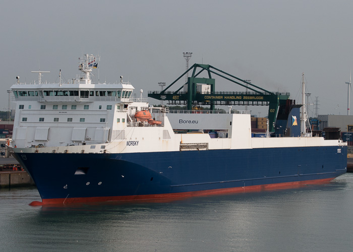 Photograph of the vessel  Norsky pictured at Zeebrugge on 19th July 2014