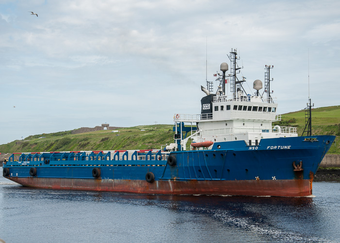  NSO Fortune pictured arriving at Aberdeen on 9th June 2014