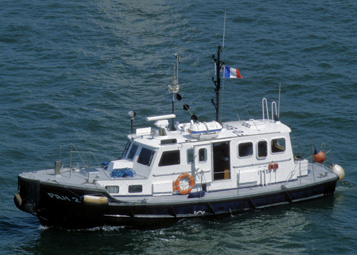 Photograph of the vessel  PAH 2 pictured at Le Havre on 15th August 1997