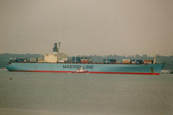 Photograph of the vessel  Paris Mærsk pictured arriving at Southampton on 14th June 1995