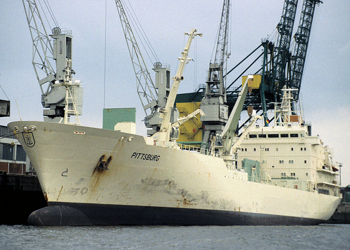 Photograph of the vessel  Pittsburg pictured at Hamburg on 9th June 1997