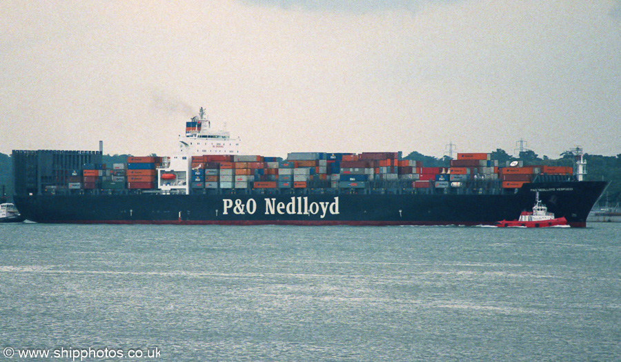 Photograph of the vessel  P&O Nedlloyd Vespucci pictured arriving at Southampton on 18th July 2001