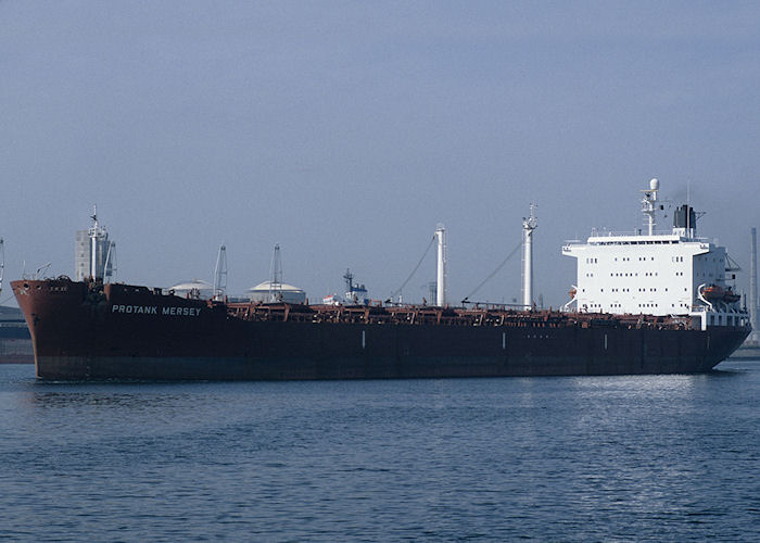  Protank Mersey pictured on the Calandkanaal, Europoort on 27th September 1992