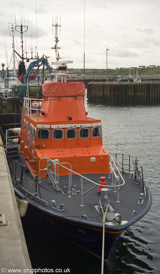 Ralph and Bonella Farrant pictured at Scrabster on 10th May 2003