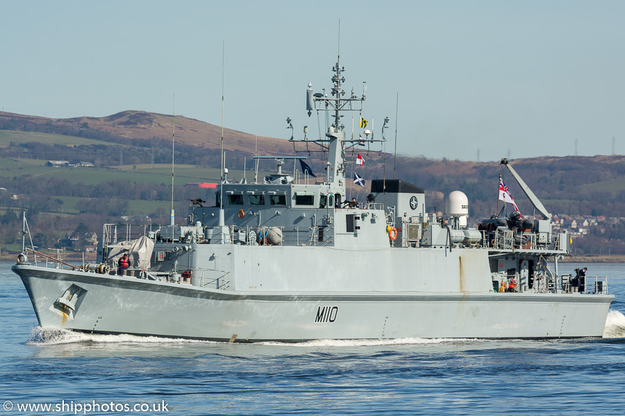 Photograph of the vessel HMS Ramsey pictured passing Greenock on 26th March 2017