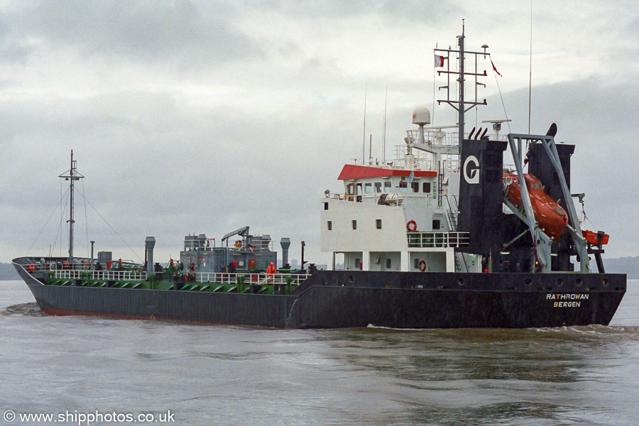 Photograph of the vessel  Rathrowan pictured on the River Mersey on 24th August 2002