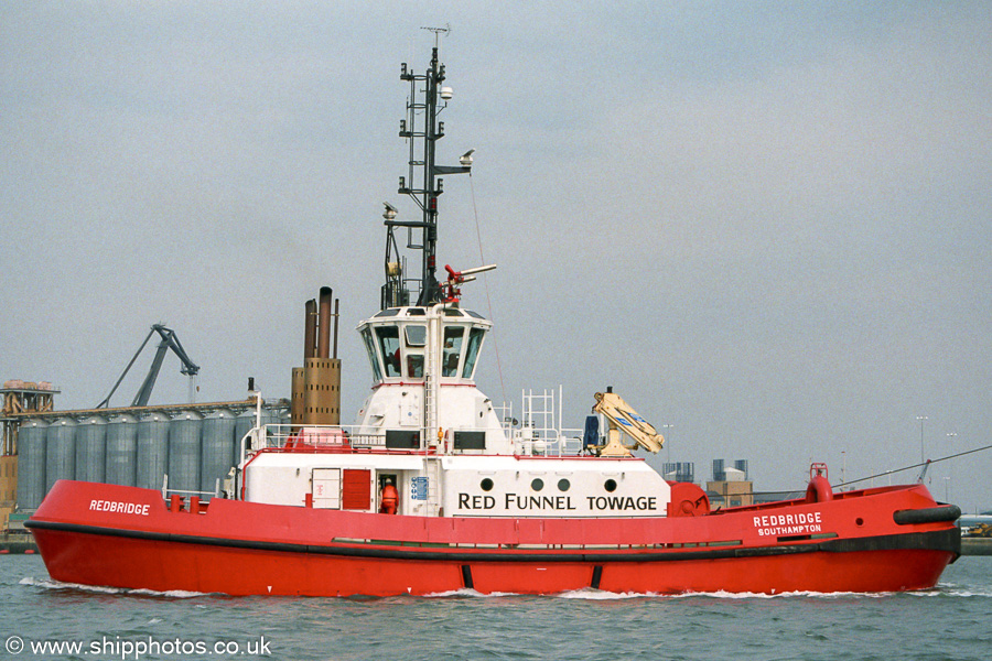 Photograph of the vessel  Redbridge pictured at Southampton on 29th August 2001