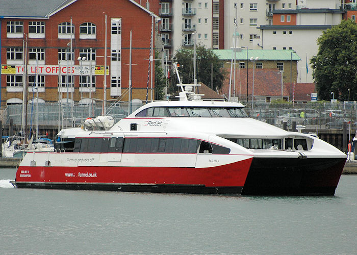  Red Jet 4 pictured departing Town Quay, Southampton on 14th August 2010