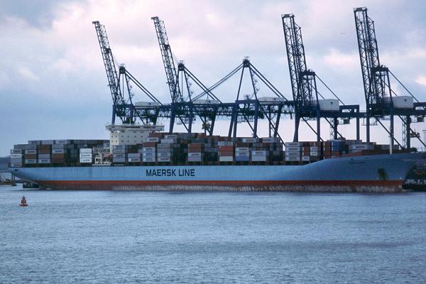 Photograph of the vessel  Sally Mærsk pictured at Felixstowe on 18th March 2001